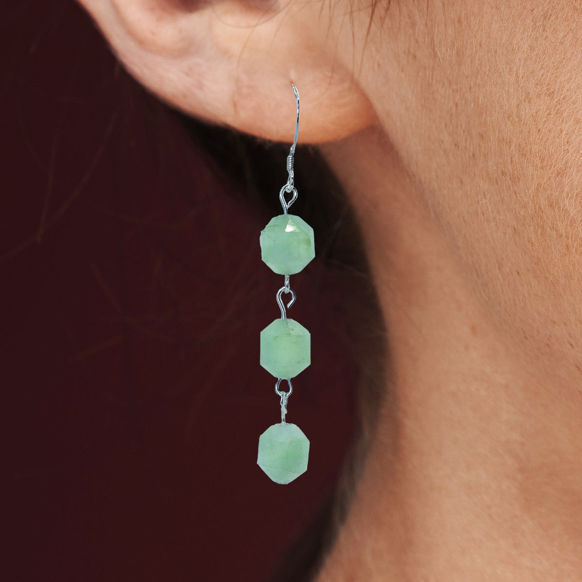 long dangle earrings quartz gemstone green sterling silver Black Hair